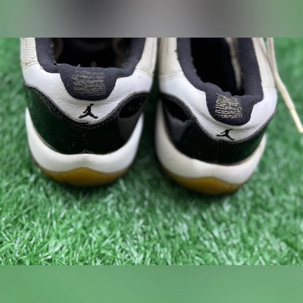 Jordan 11‎ Retro Low Concord (GS) Size 5Y